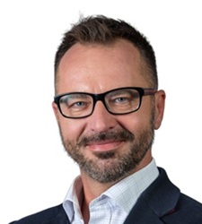 dr hab. Mikołaj Pindelski, prof. SGH zdjęcie